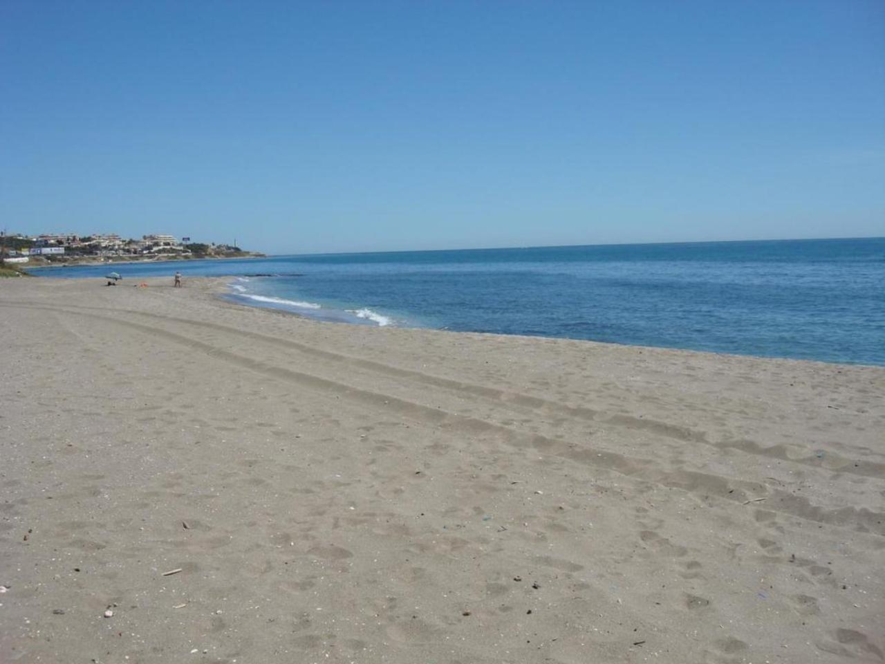 Urbanization On The Beach Front 1-3 La Cala De Mijas Esterno foto
